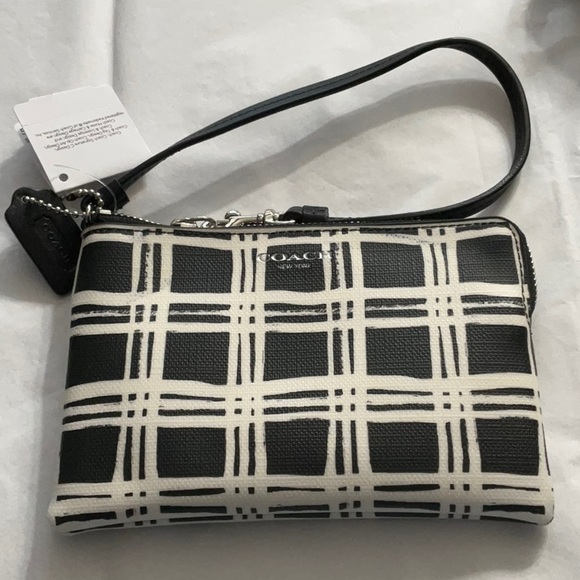 COPY - Coach Stripe Wrislet Signature Canvas - Picture 1 of 6